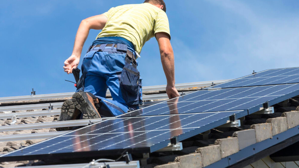 Les étapes essentielles pour réussir votre projet d'installation solaire