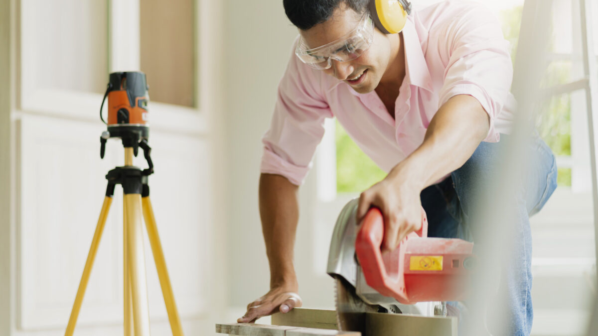 Pourquoi choisir le bricolage à domicile ? Bénéfices clés pour les particuliers